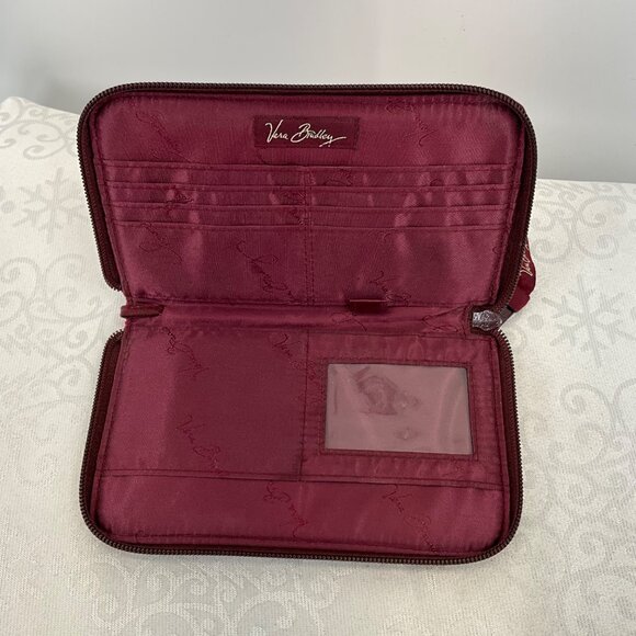 Vera Bradley Floral Quilted Wallet With Zip Closure - Picture 3 of 5